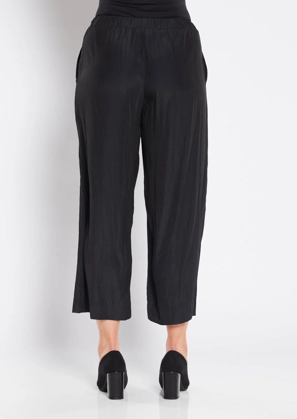 Barbe Lustre drawstring pant in black