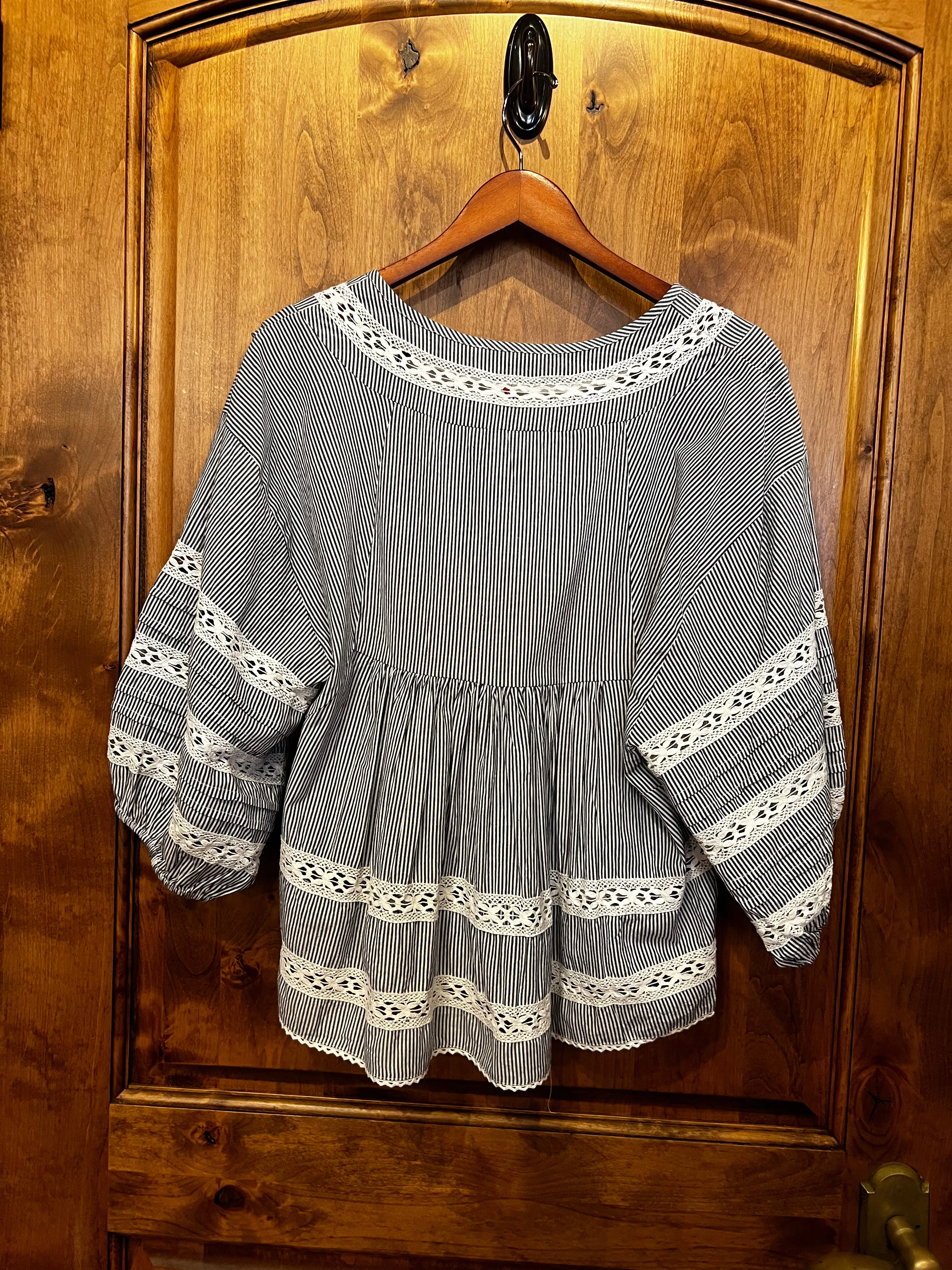 Cotton Lace Folk Top