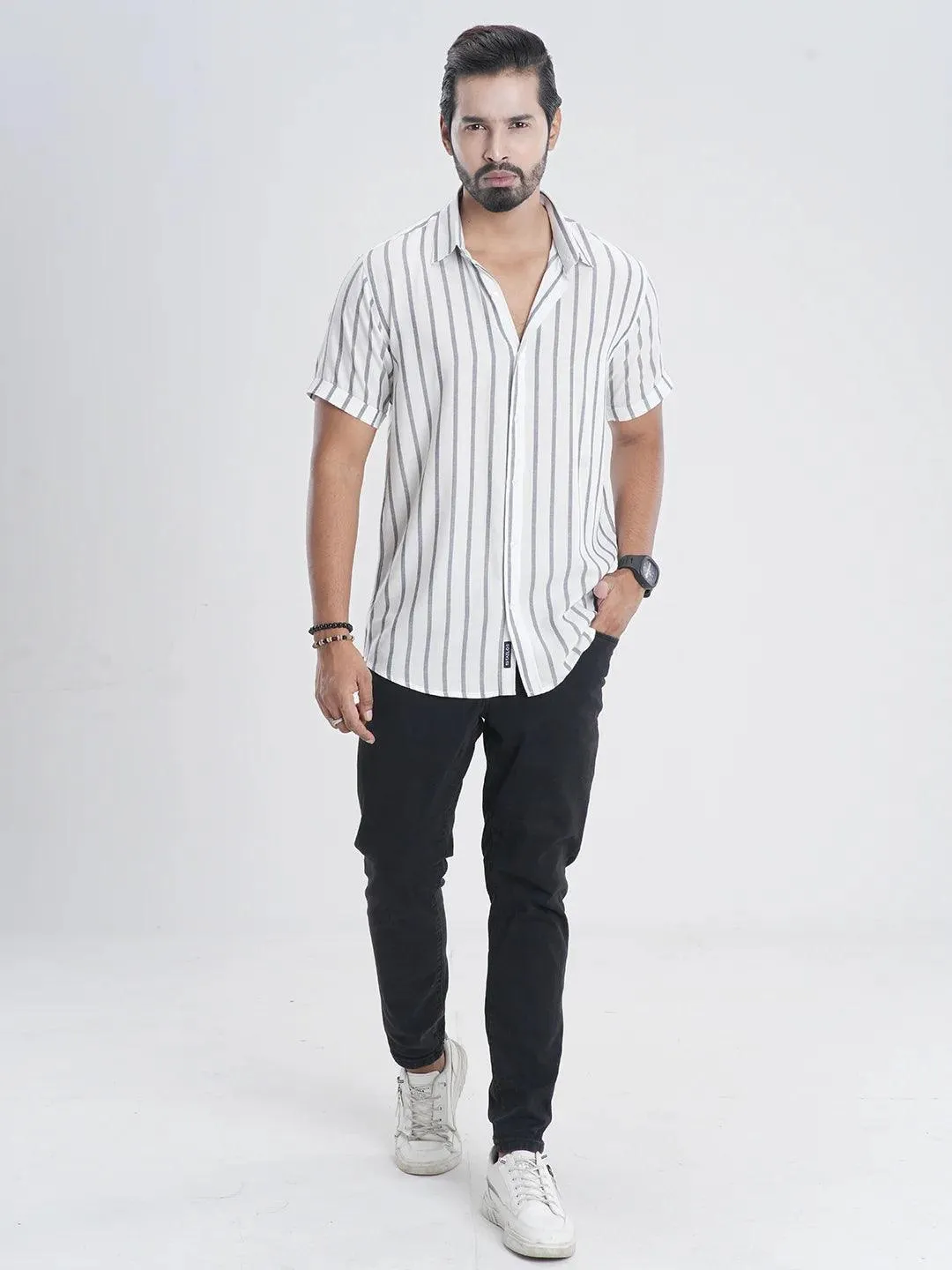 Men's Short Sleeve Casual Shirt in Stripe Pearl White