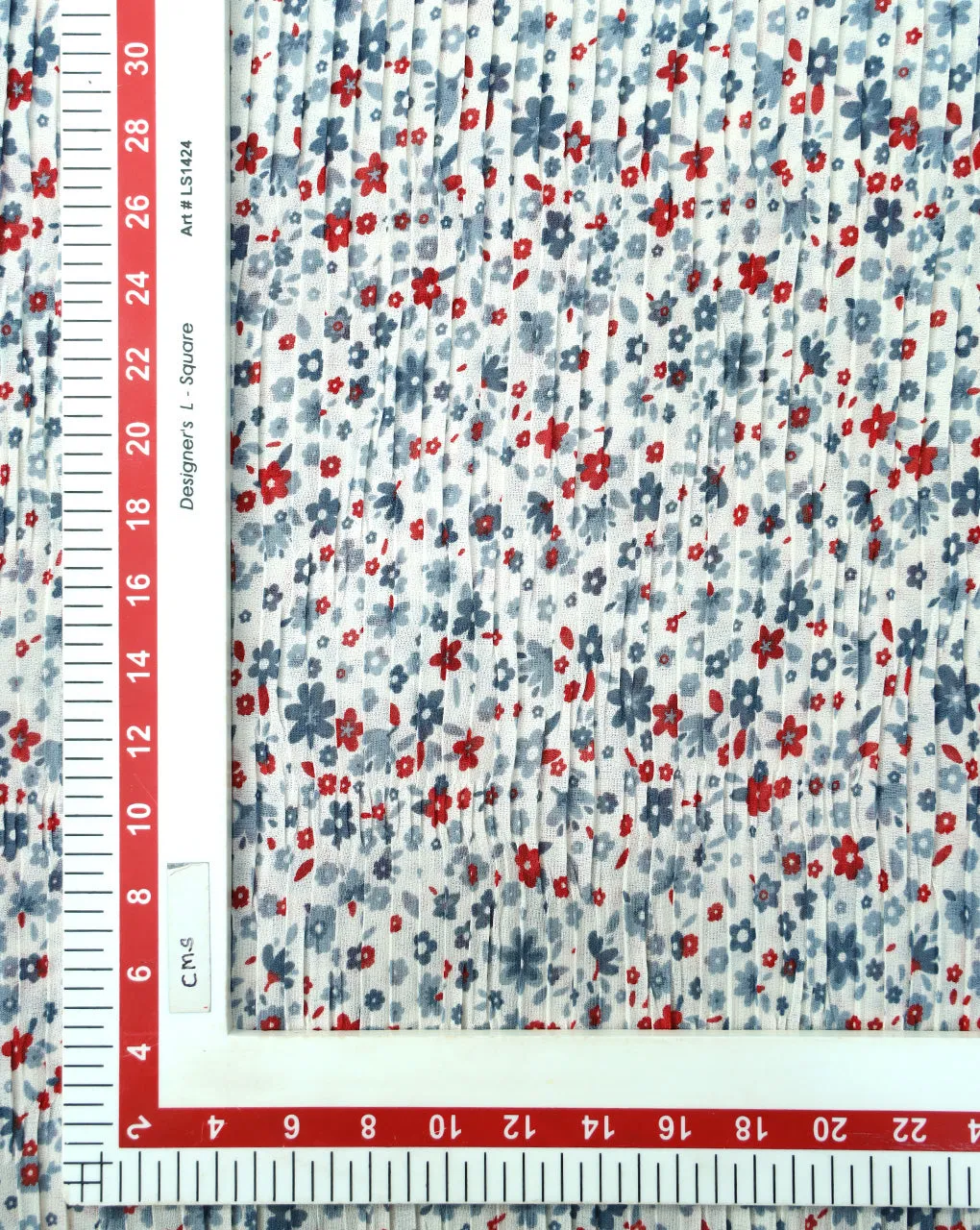 MULTICOLOR SMALL FLOWERS POLYESTER PLEATED FABRIC