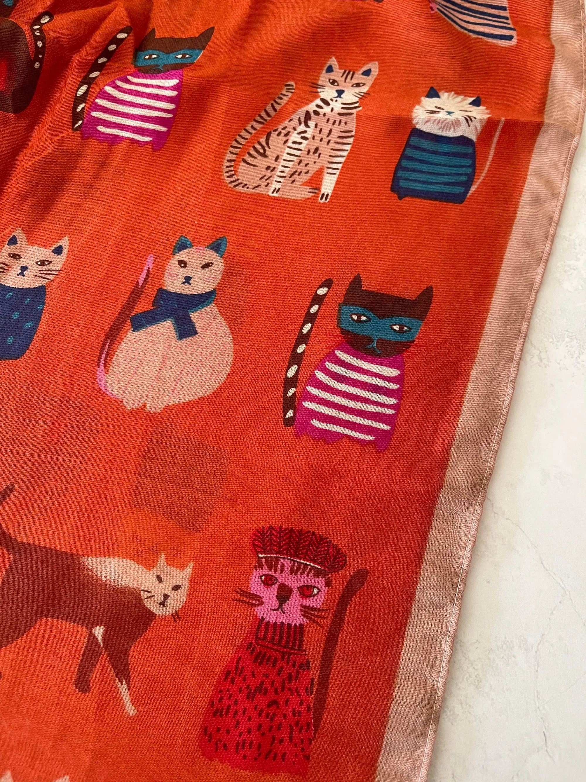 ORANGE RUST COTTON BLEND CAT PRINT LIGHTWEIGHT SCARF