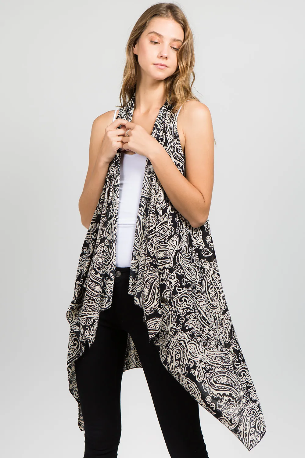 SN-85 stretchy paisley design vest