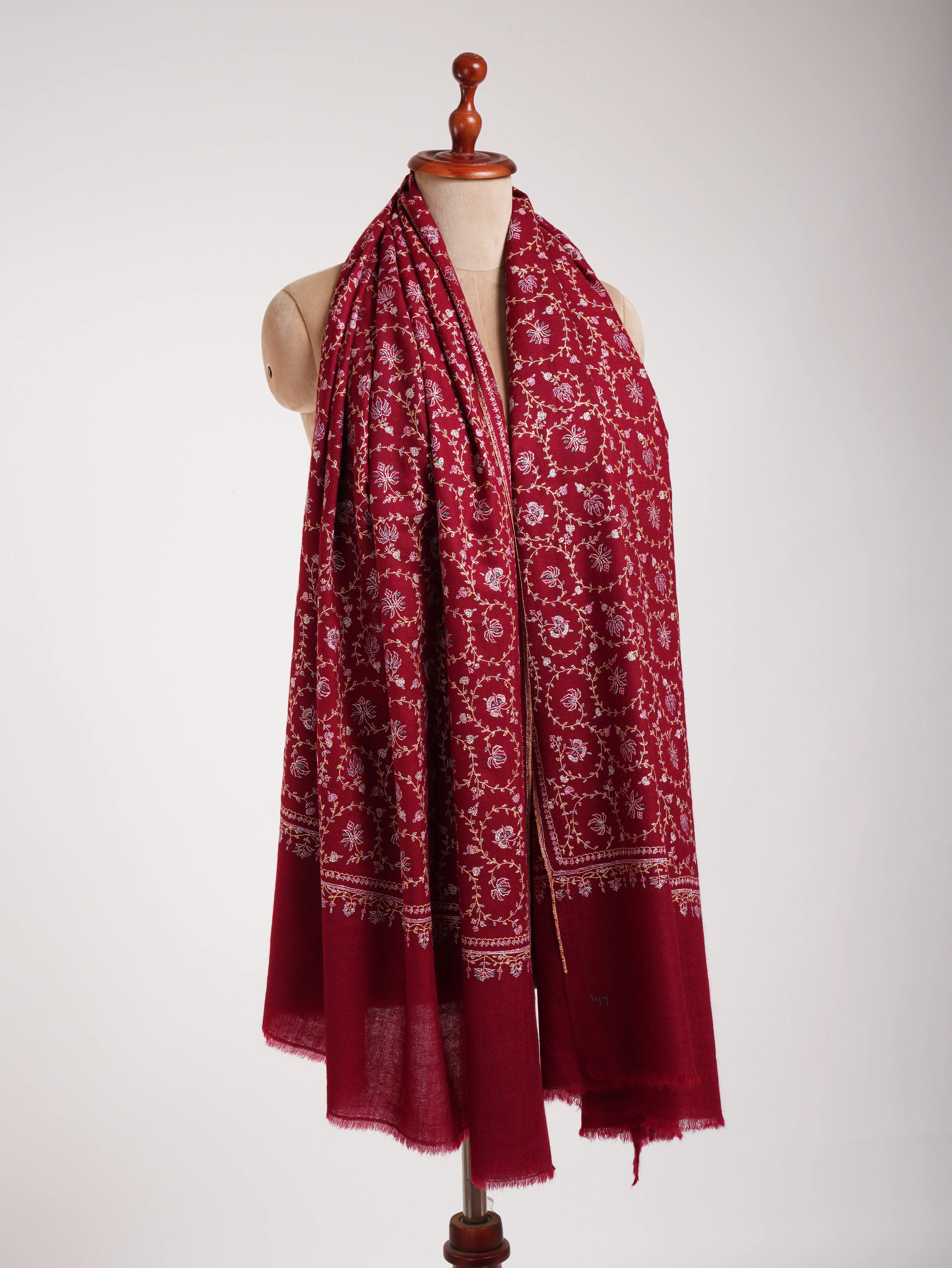 Sozni Embroidered Kashmiri Pashmina Shawl in Maroon