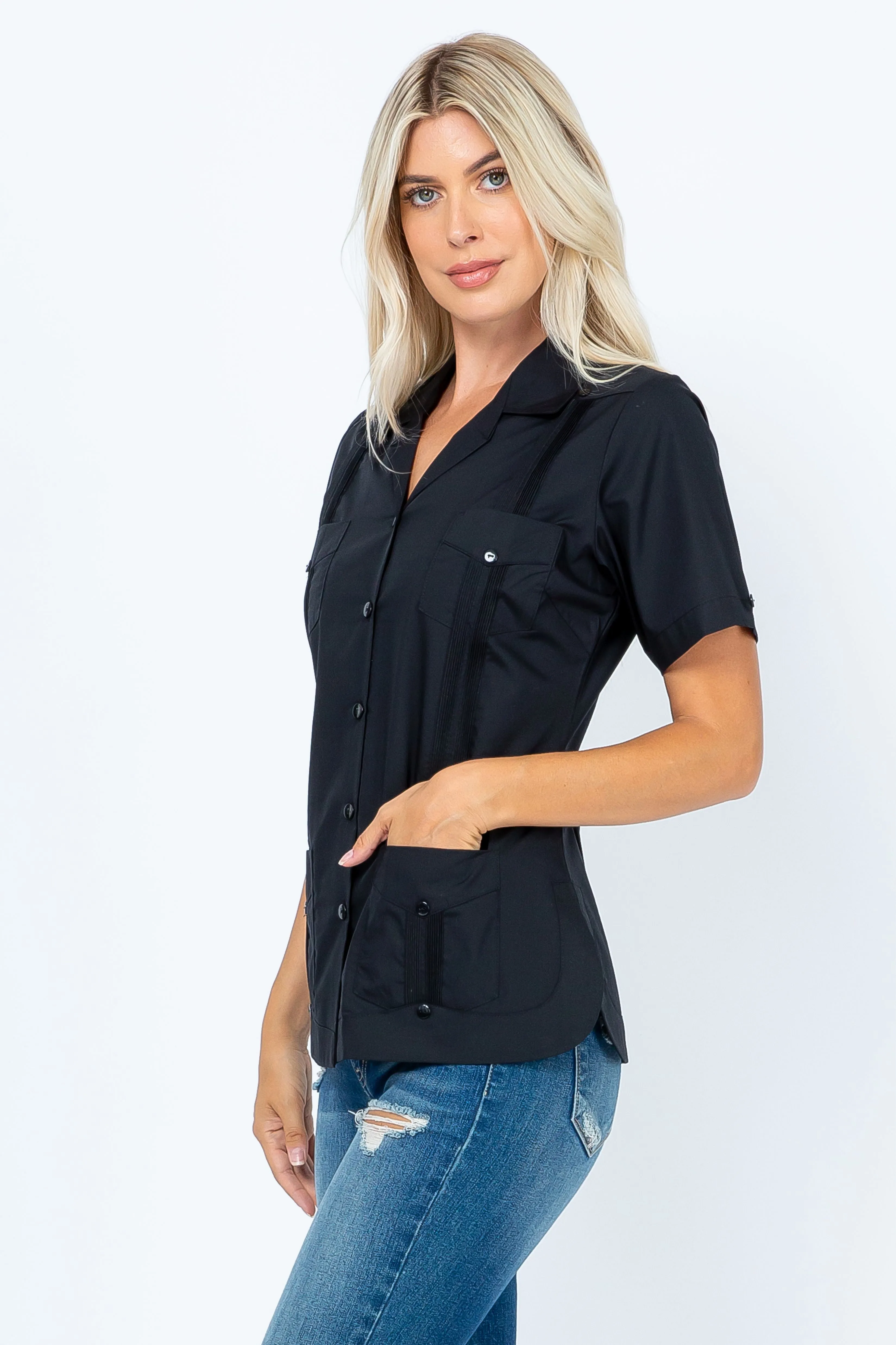 Women's Traditional Guayabera Shirt Cotton Blend 4 Pocket Design Short Sleeve