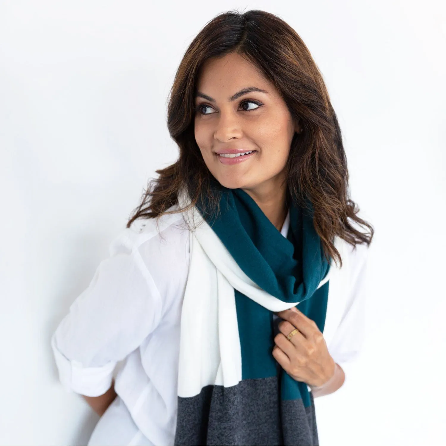 Women's Zestt Organics Organic Cotton Dreamsoft Travel Scarf Teal Colorblock